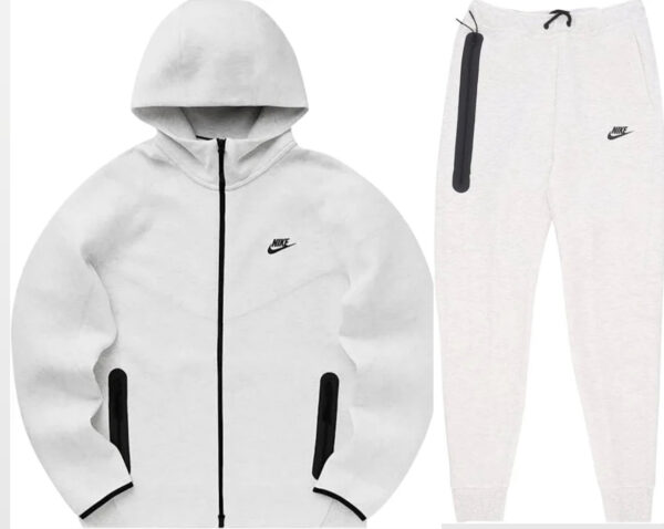 NIKE TECH SPORTSWEAR HOODIE AND PANTS WHITE SET